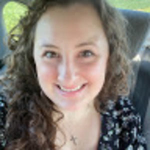 Meet your Posher, Regina